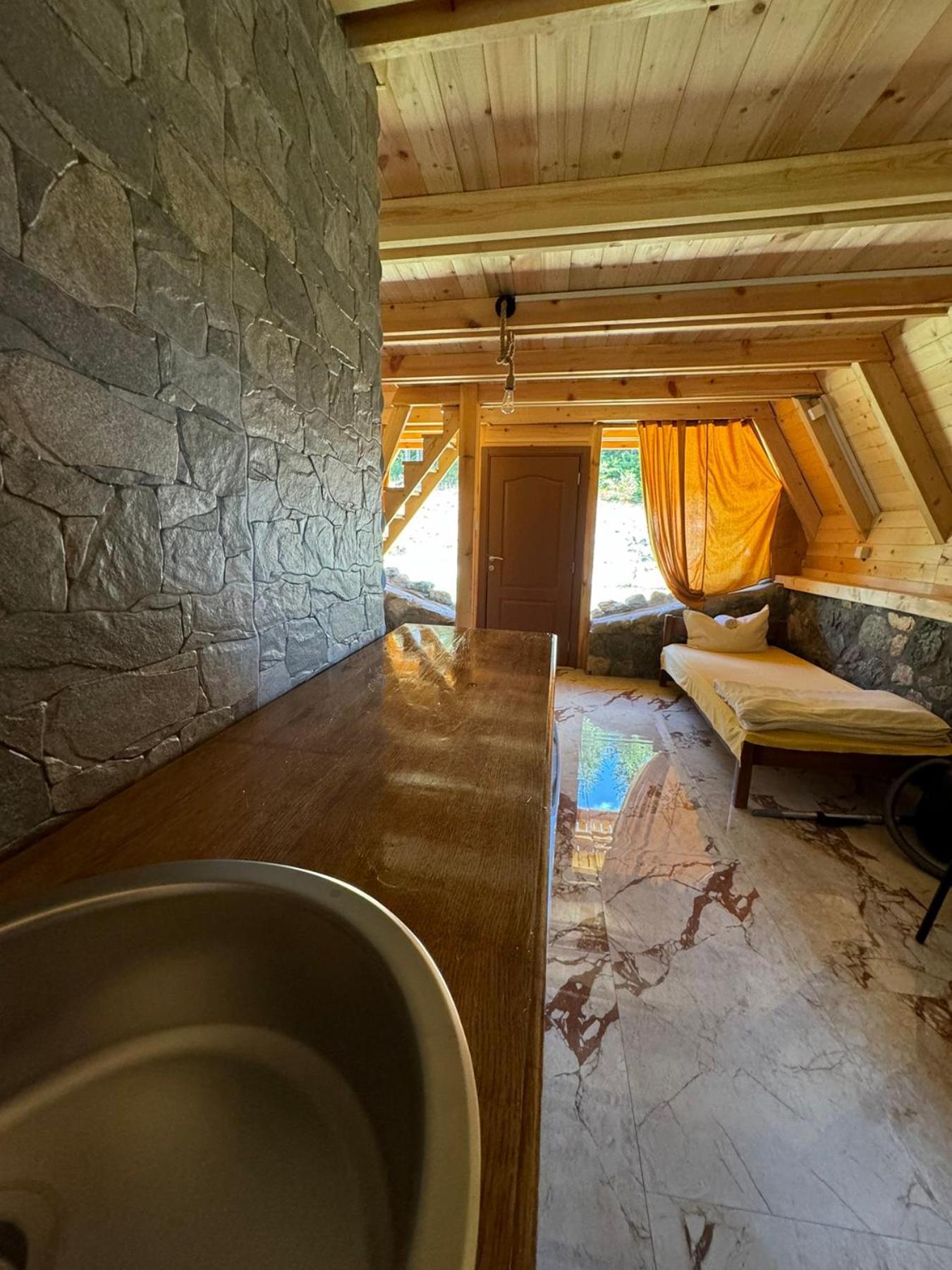 Gazela Bungalov 2 Mojkovac Luaran gambar